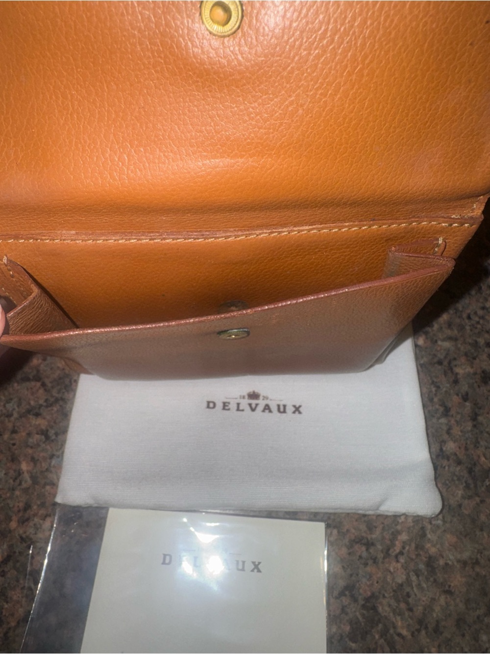 Delvaux Leather compact Wallet full inclusion with COA. - Picture 5 of 11